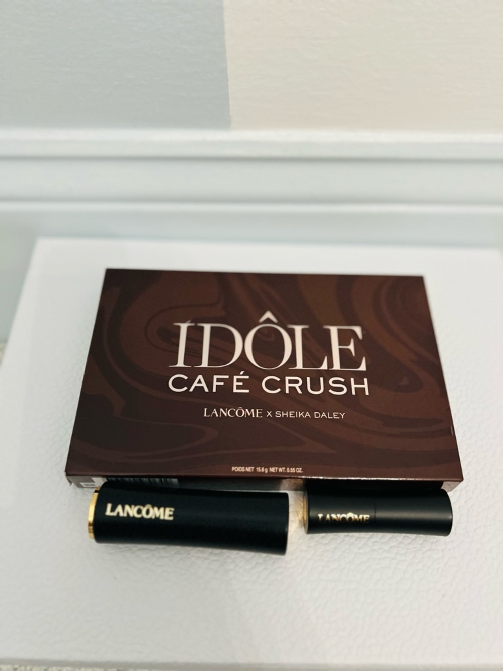 Lancôme Idôle Café Crush Eyeshadow Palette - Brown & Rose Tones Two lip crème.